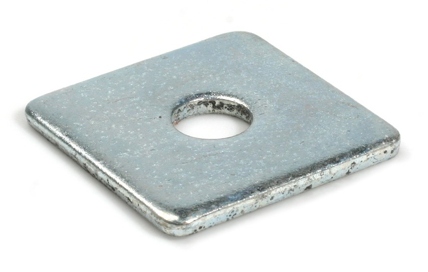 Bricka 4-kant fzb 7x20x2mm 100p ANS